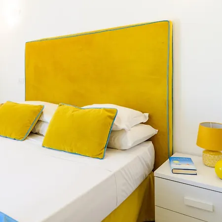 Estate4home - Relais Chiara Free Parking בית נופש