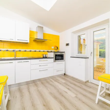 Estate4home - Relais Chiara Free Parking בית נופש *