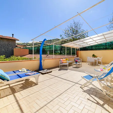 בית נופש Estate4home - Relais Chiara Free Parking *